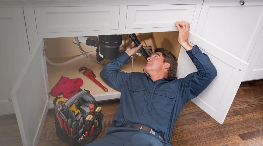 Local tankless water heater installation in Luzerne, IA